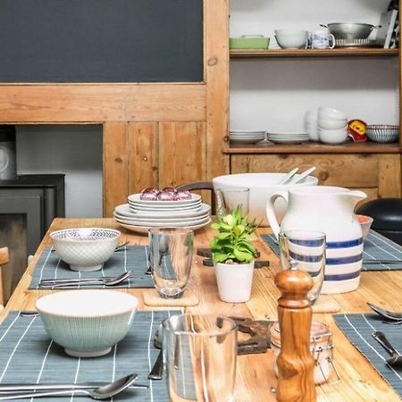 Steadfast Apartment Дийл Екстериор снимка