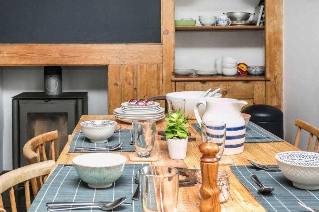 Steadfast Apartment Дийл Екстериор снимка