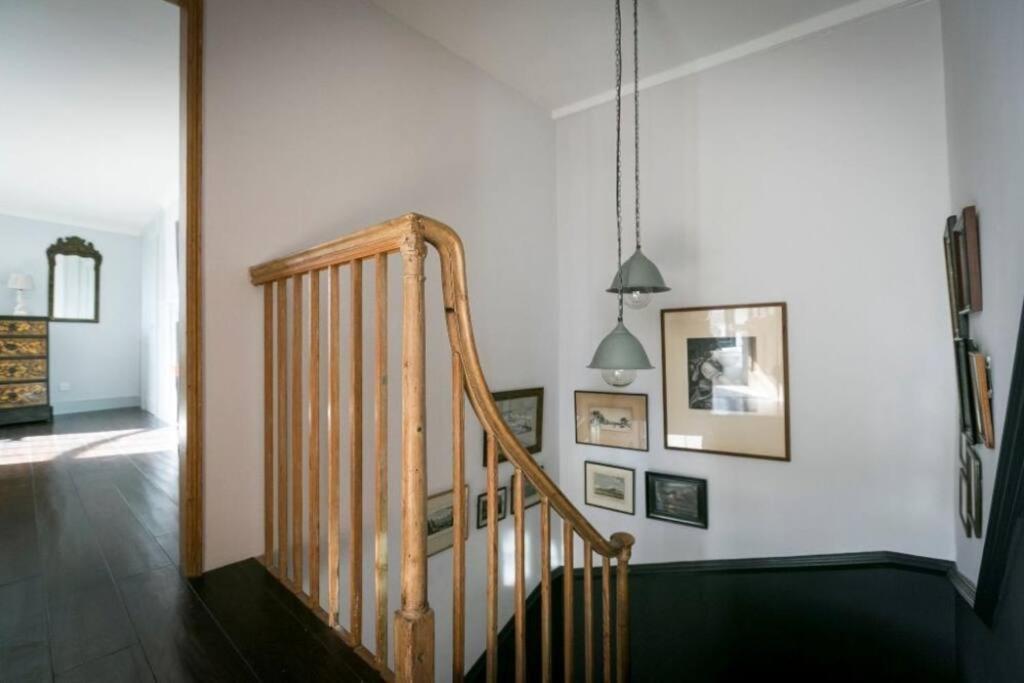 Steadfast Apartment Дийл Екстериор снимка